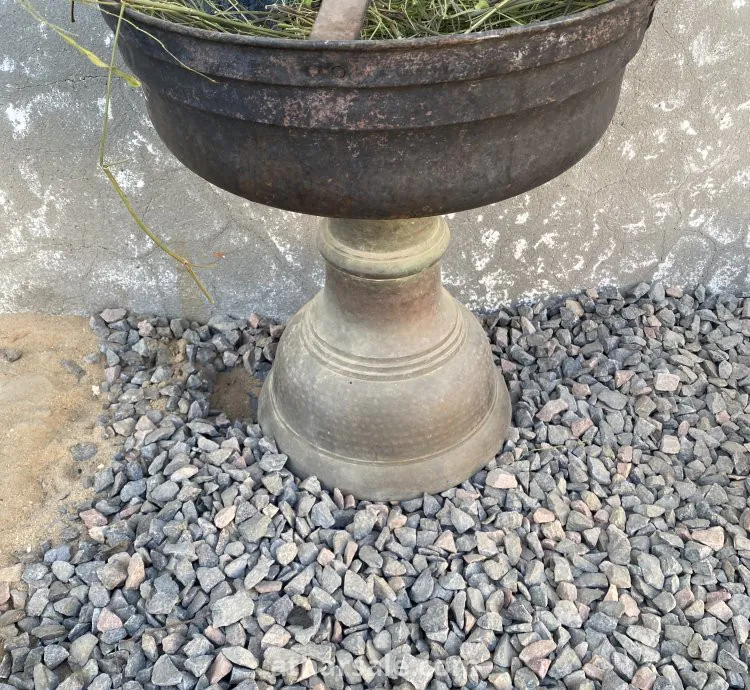 مجمر نحاسي قديم