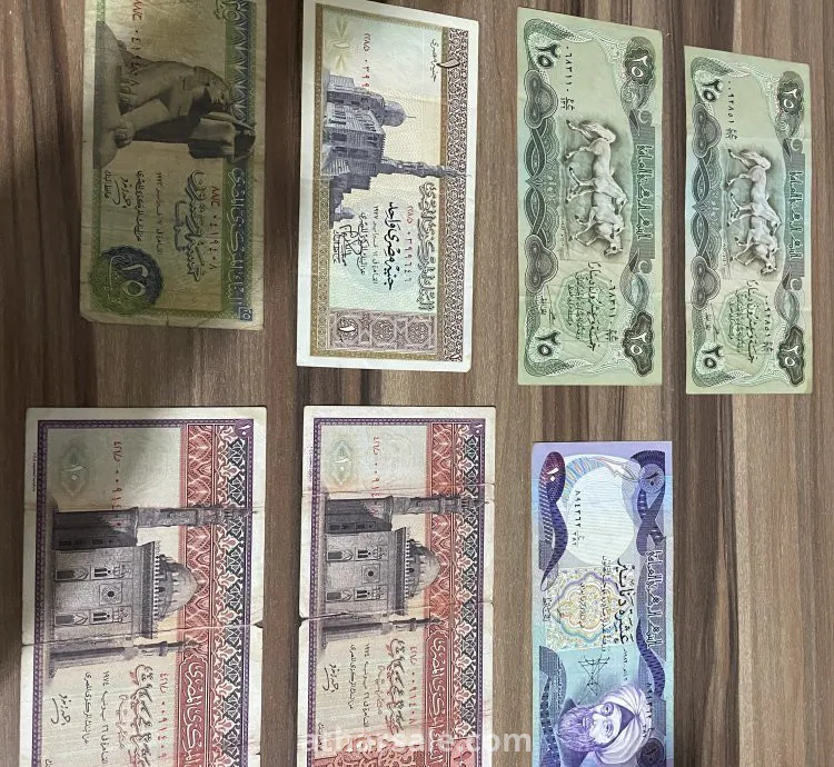 عملات نادره من مختلف الدول