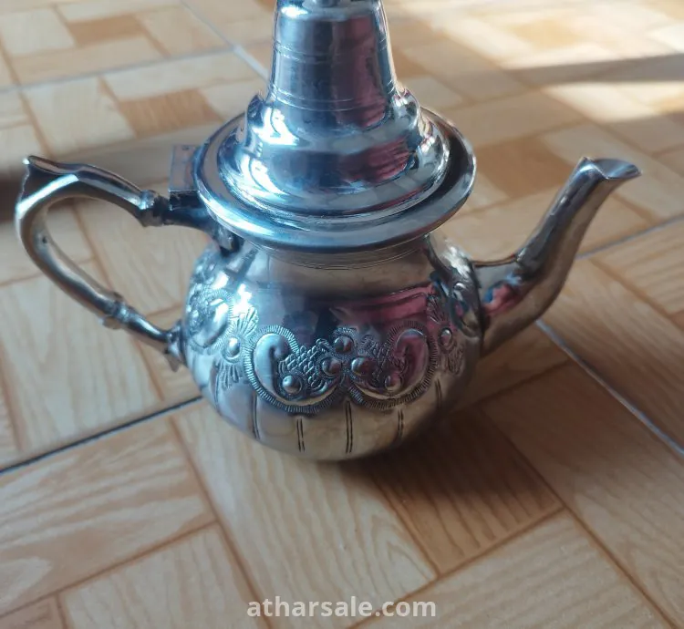 براد فضة حرة  قديم