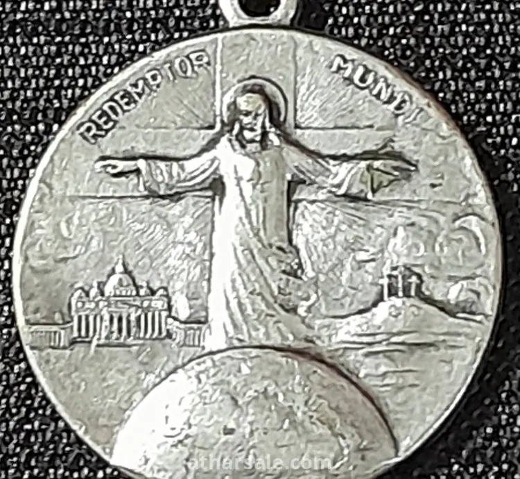 قلادة الفادي موندي الدينية العتيقة والنادرة