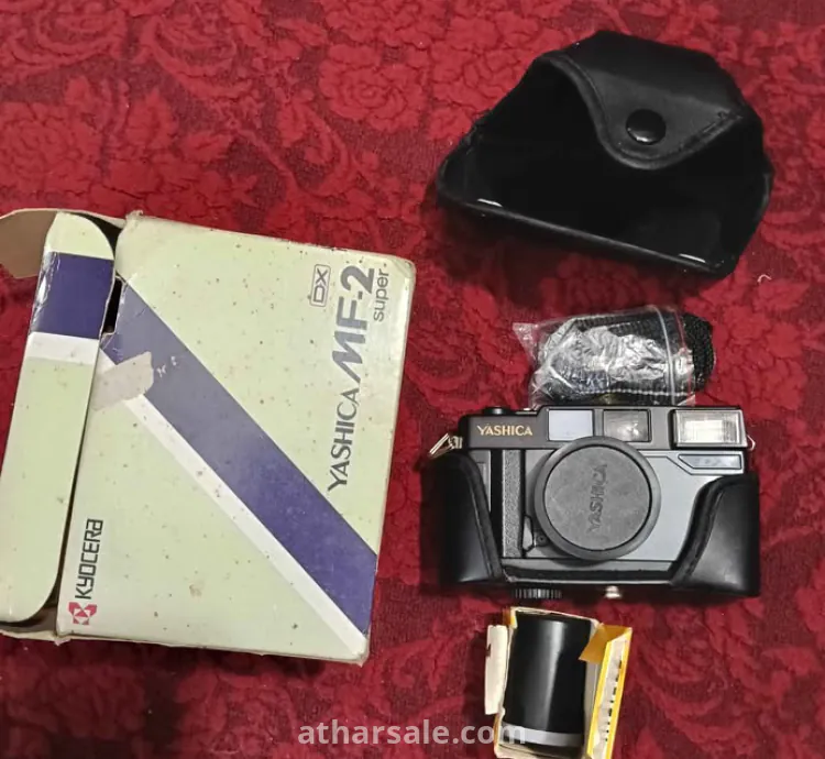 كمرا طراز Yoshida MF-2 Super يابانية أصلية بحالة ممتازة في حالة نادرة بكل المشتملات