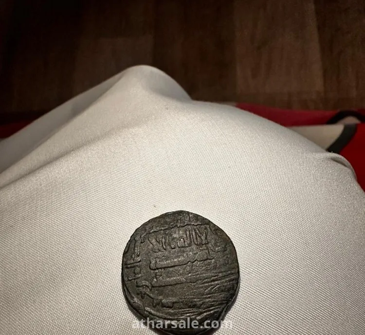للبيع عمله قديمه ونادره  ،،،،،،،،