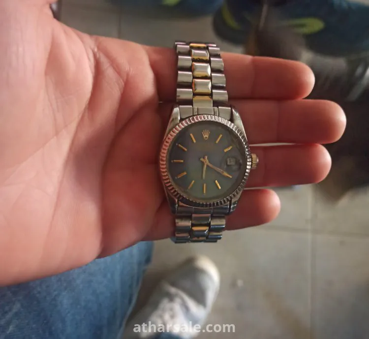 ساعة روليكس قديمة جدا عثر عليها في المملكة المغربية