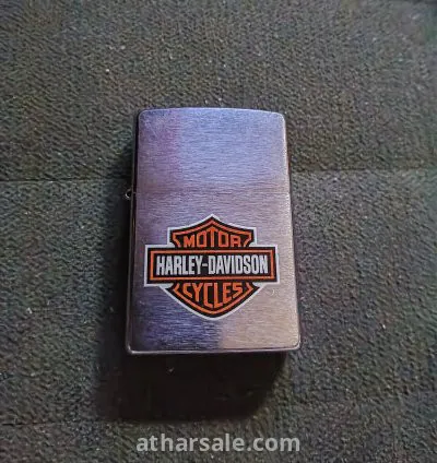 ولاعة هارلي ديفيدسون أحمر فضي