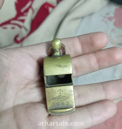 "صافرة عسكرية بريطانية أصلية Capital 1942