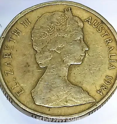 دولار إسترليني نادر جدا للملكة إليزابيث