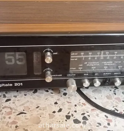 راديو لهواة المقتنيات فابريكا انتاج عام 1973