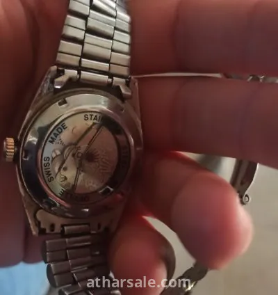 ساعة روليكس قديمة جدا عثر عليها في المملكة المغربية