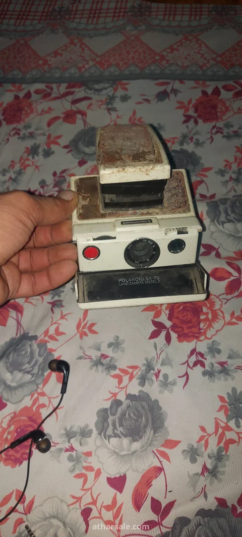 كاميرا قديمه جدا لعشاق اقتناء الأشياء القديمه 5