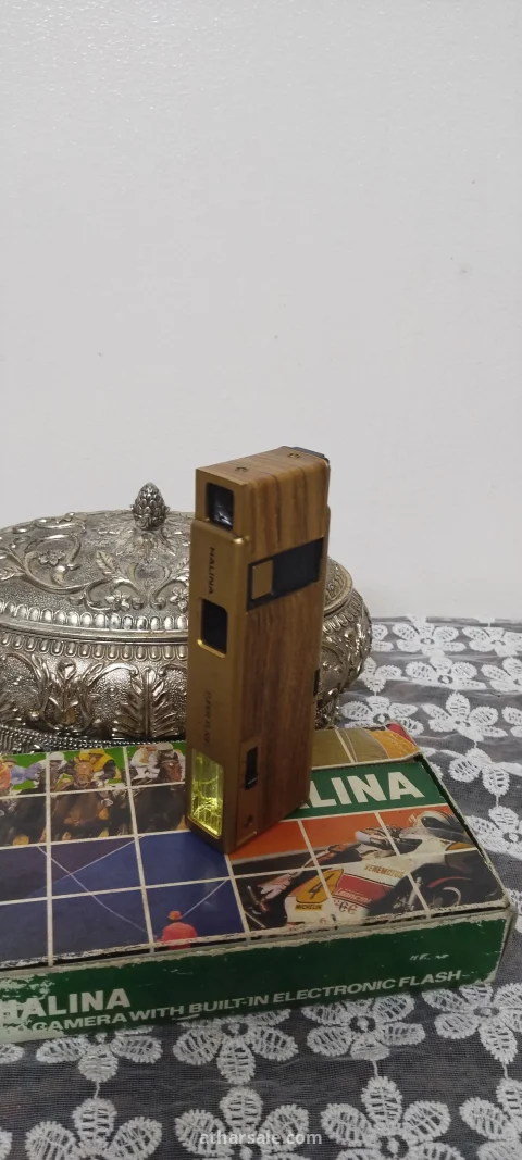 كاميرا قديمه ماركه هيلين 3