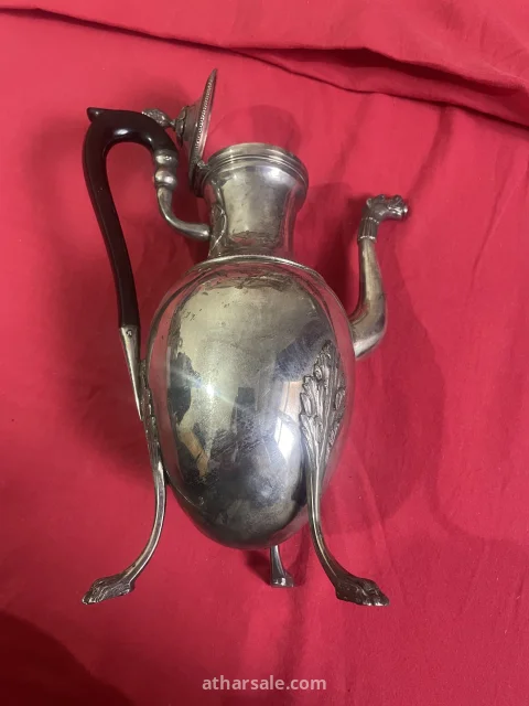 إبريق نادر من عصر نابليون