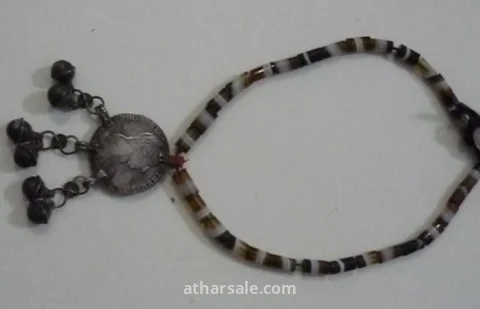 عقد أثري خرز وعملة ريال فضة سنة 1780 ماريا تيريزا الفضية 3