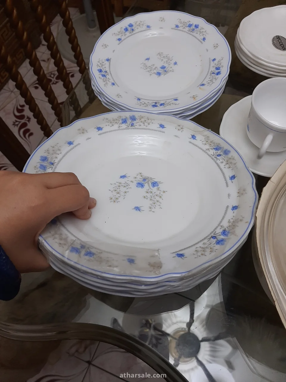 طقم اركوبال فرنساوى اصلى عمره اكتر من ٤٠ سنه وارد السعوديه