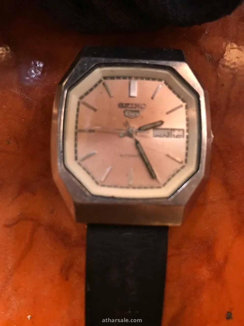 ساعة يد سيكو نادره