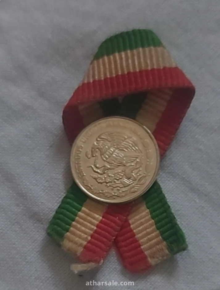 عملات متنوعة اجنبية وعربية للبيع