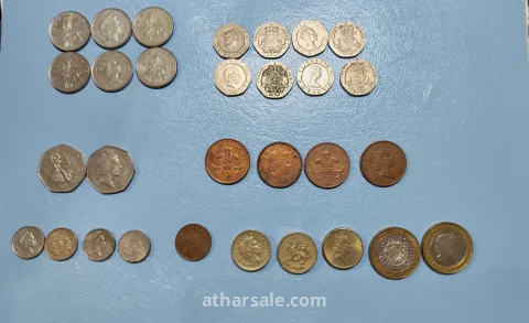 عملات معدنية بريطانية قديمة