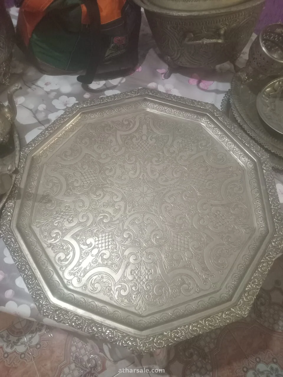 اثاث قديم نحاس