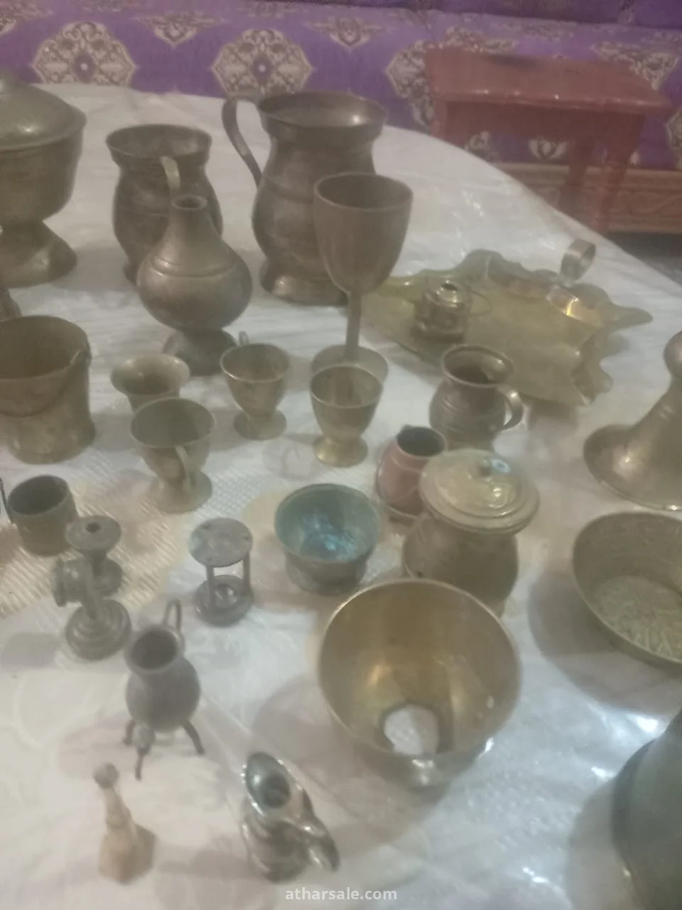اثاث قديم نحاس