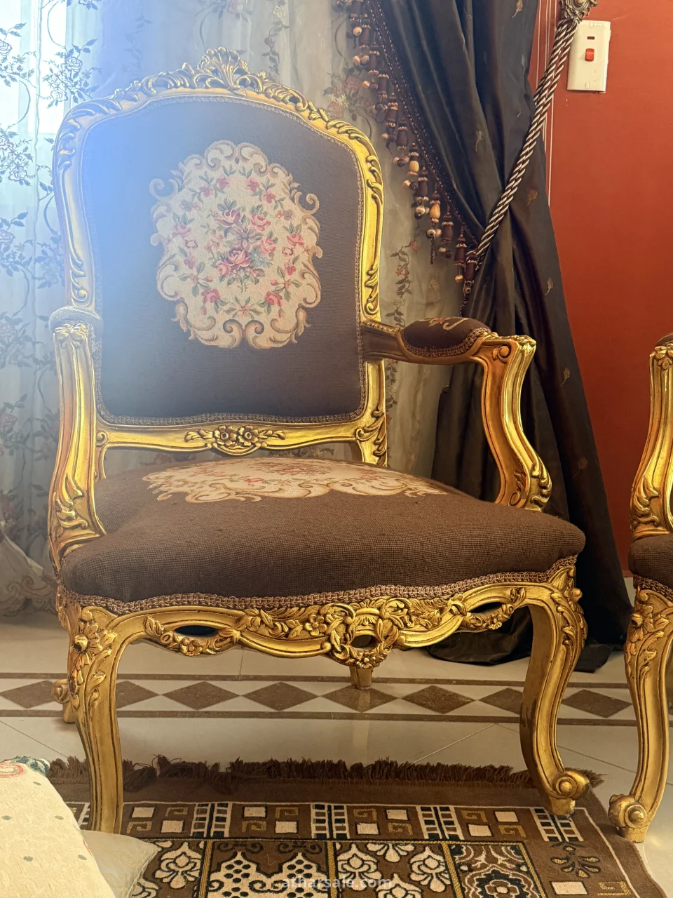 صالون ايبسون مدهب عيار ١٨