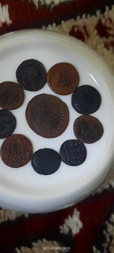 عملة نحاسية وبعضها معدنية نادرة 7