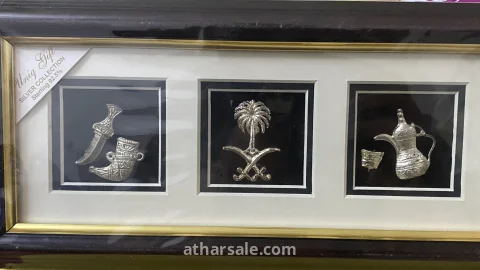هذه لوحة فنية تراثية من مجموعة Uniqe Gift 5