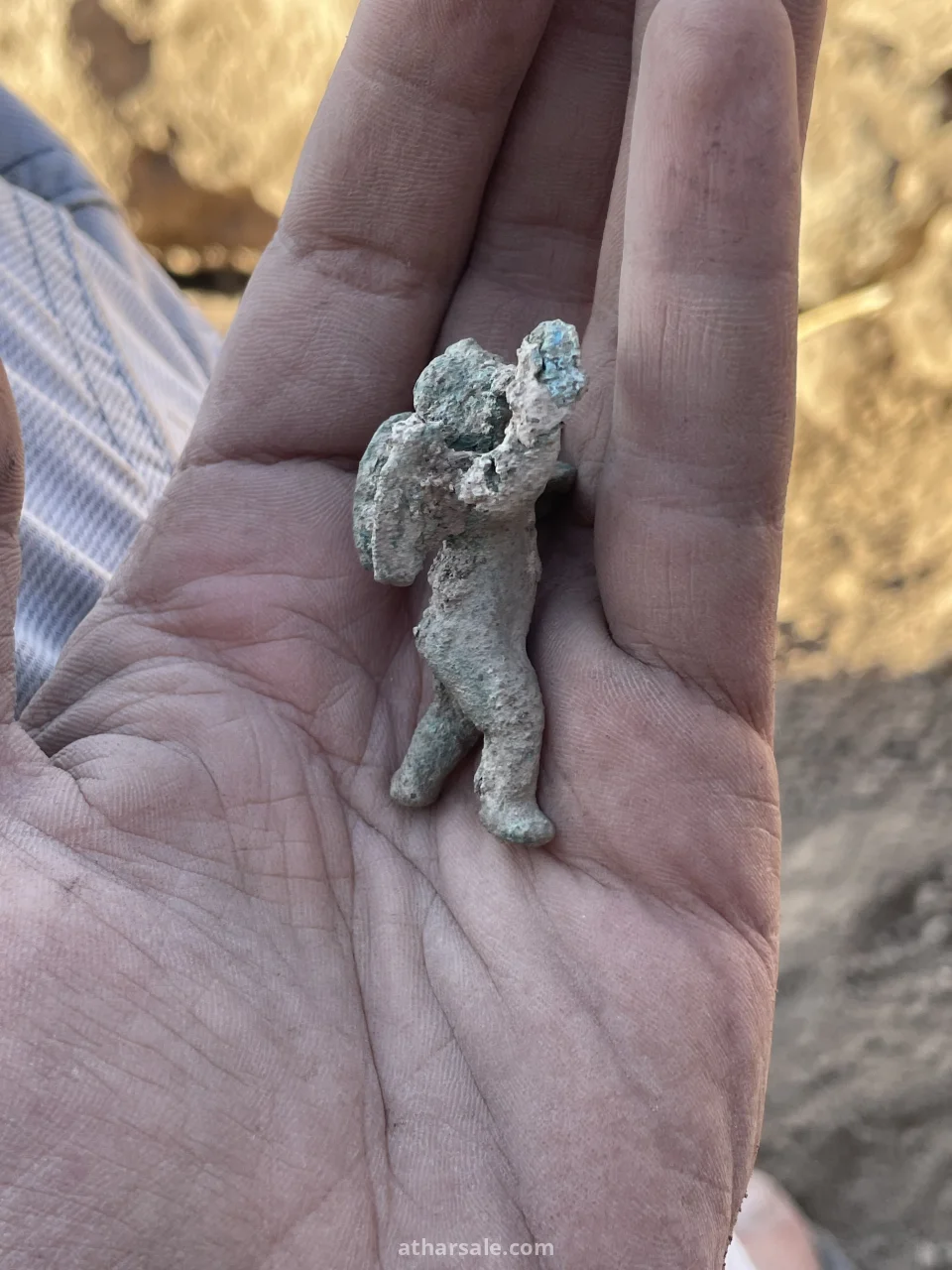 Aramaic bronze statue (تمثال آرامي برونزي)