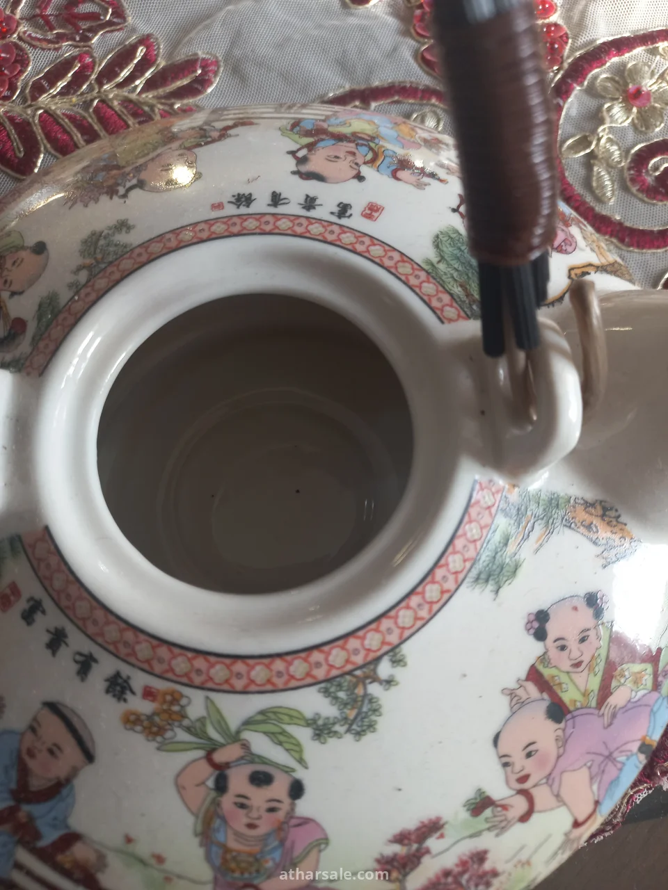 إبريق شاي صيني بورسيلين