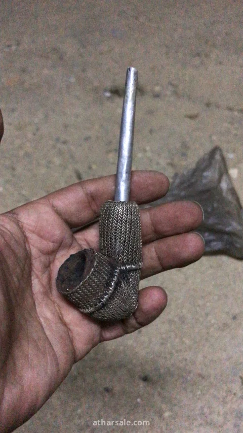 غليون اثري قديم