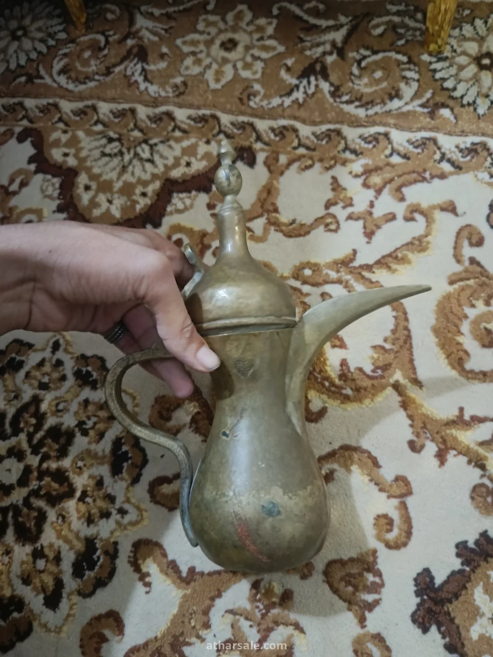 ? للبيع تحفة نادرة - دلة "إبراهيم صلاح" مختومة الجهتين ?