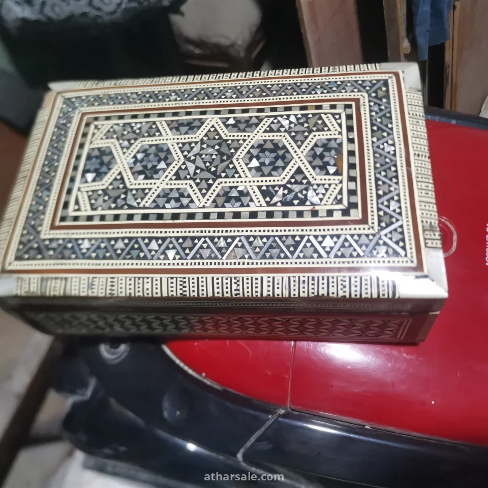 أثاث وتحف.منزليه