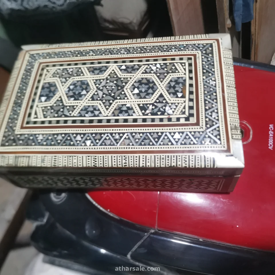 أثاث وتحف.منزليه