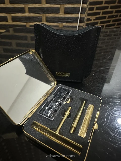 علبة حلاقة