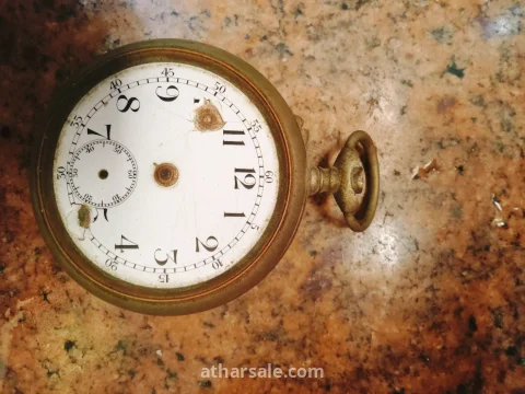 ساعة جانبية للبيع 3