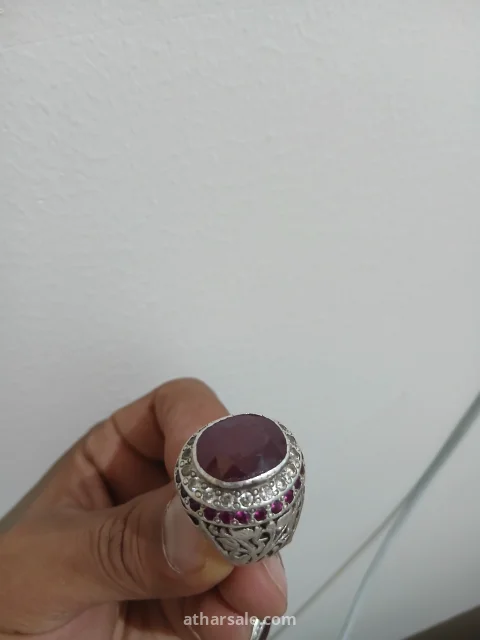 خاتم ياقوت ملكي مع شهادة الدانات