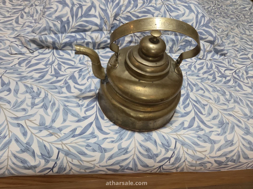 انية قديمة