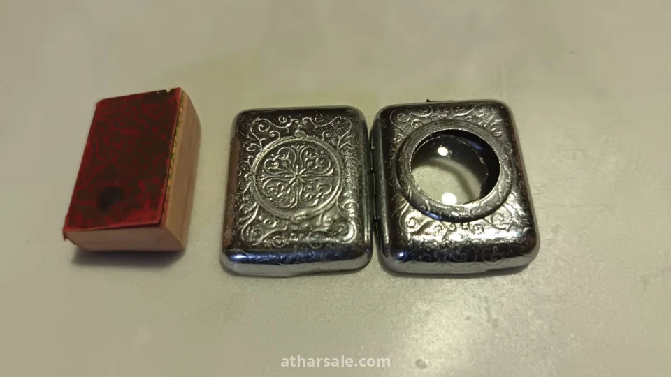 مصحف ميكرو نادر جدا ١,٨×٢,٦ سم مطبوع في مكة ١٣٠٢هـ مع علبة فضية عثمانية