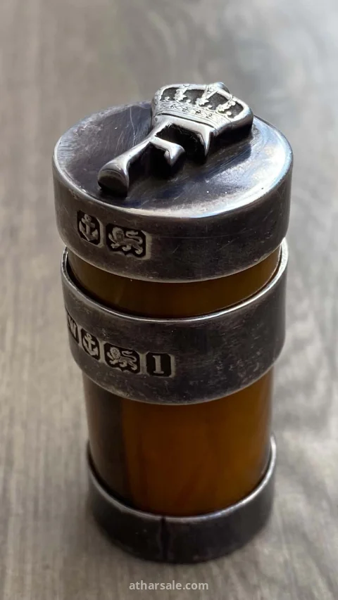 حافظة عطور من العصر الملكي 3