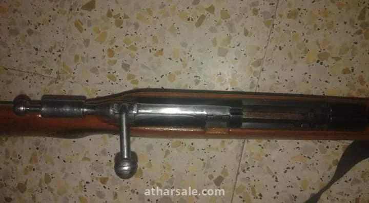 بندقية قديمة اكثر من 100سنة