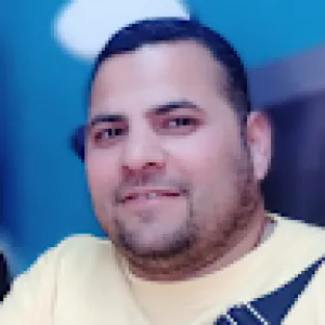 خالد شاهين