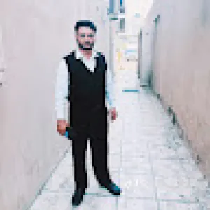 حازم داجنه ال حيدره اليمن