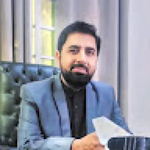 Qamar Mahmood