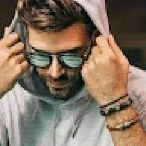 كاسر عمر